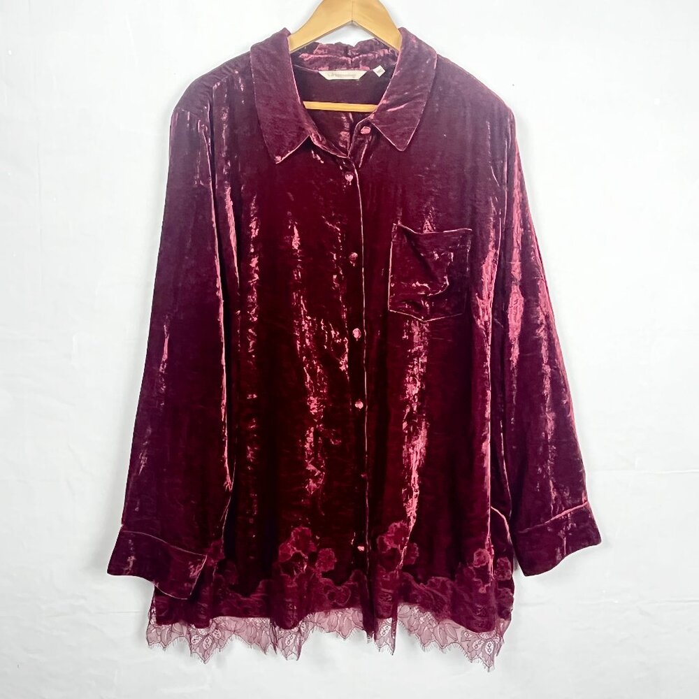 2/$30 Soft Surroundings Burgundy Crushed Velvet Lace Button Down Top